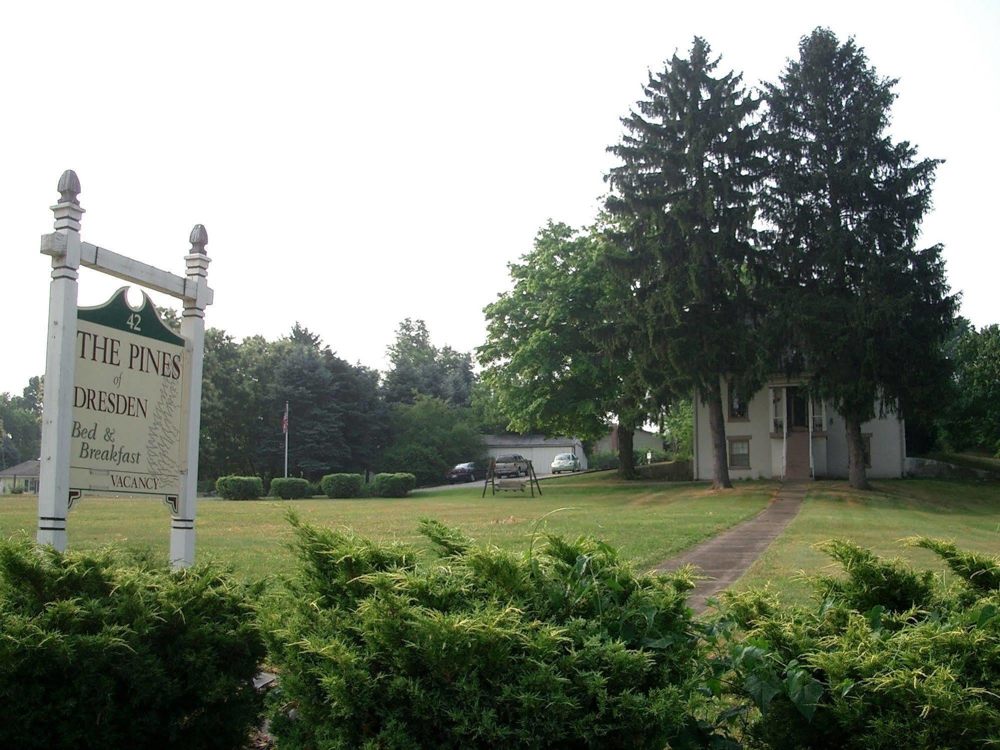 The Pines Of Dresden Bed and Breakfast Eksteriør billede